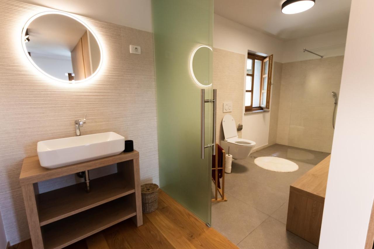 Vinoteka Brda Apartment Smartno Luaran gambar